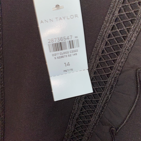 Dress - Picture 3 of 9